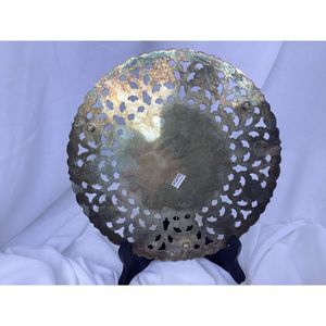 1367	 	Vintage Round Pierced Trinket Silverplated.